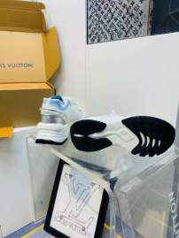 Picture of Louis Vuitton Shoes _SKULVsz35-415cmmnf050117736